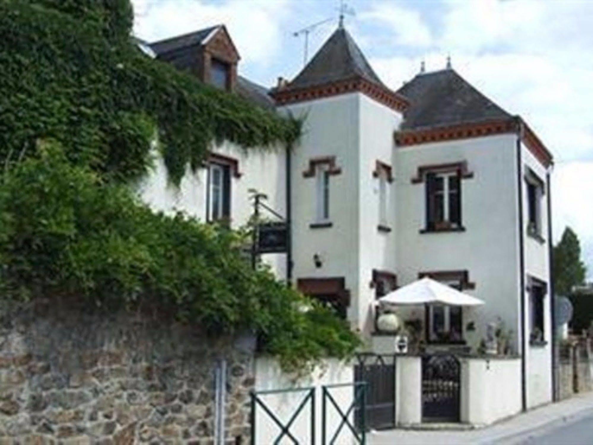 Sunset House Chambres De Hotes Magnac-Laval Buitenkant foto