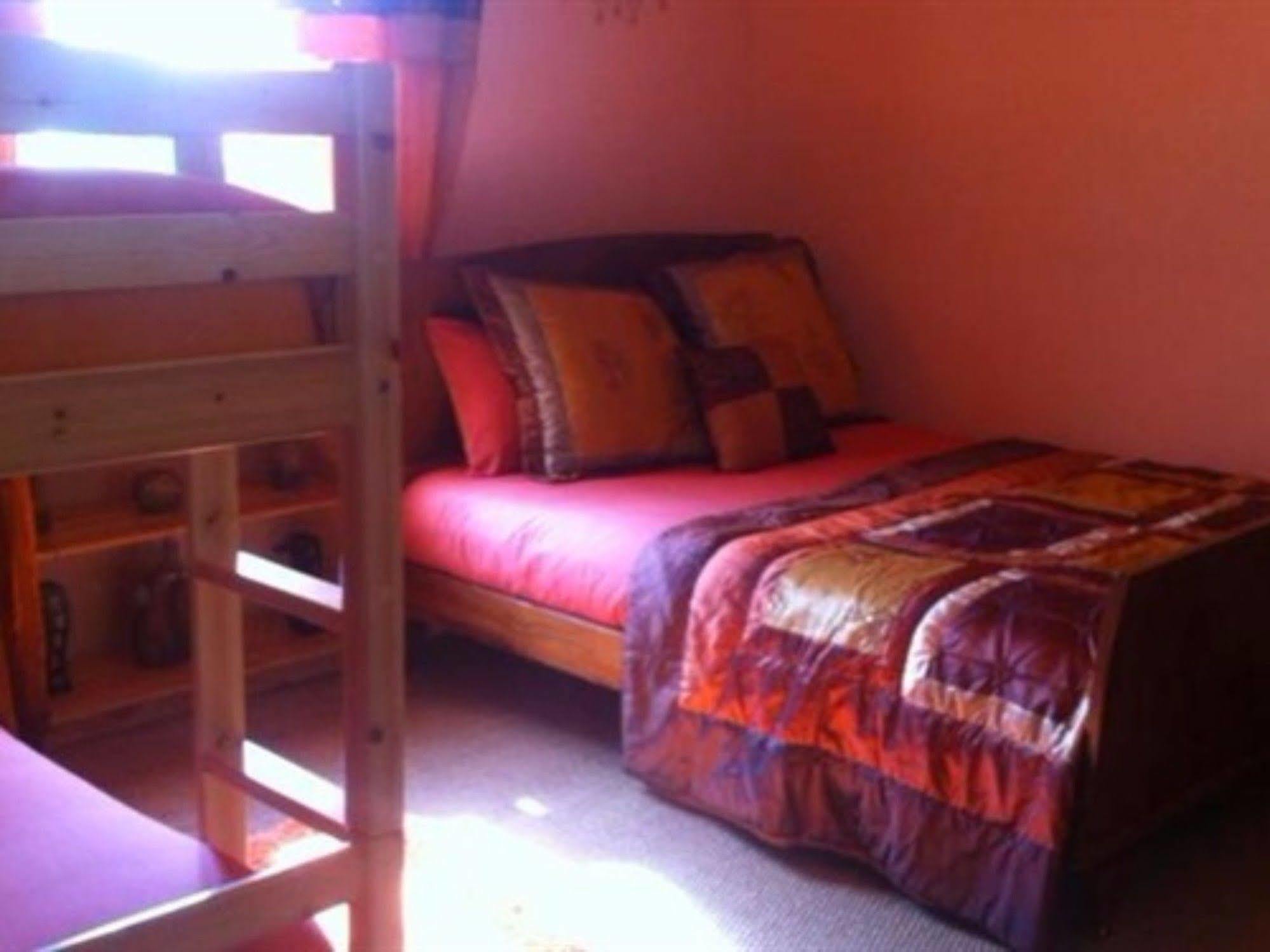 Sunset House Chambres De Hotes Magnac-Laval Buitenkant foto